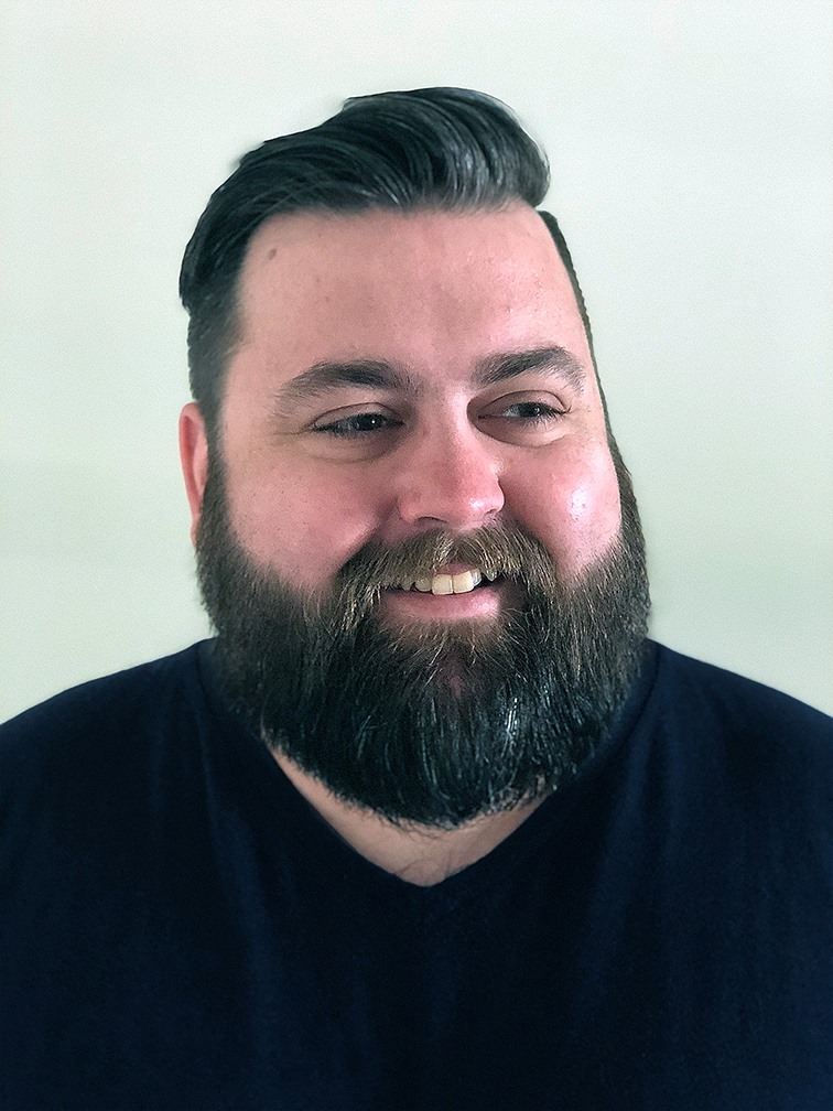 Portrait of Pete Fraedrich